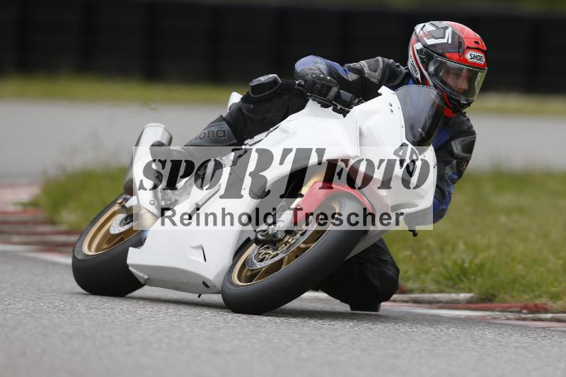 /Archiv-2024/13 22.04.2024 Plüss Moto Sport ADR/Freies Fahren/45